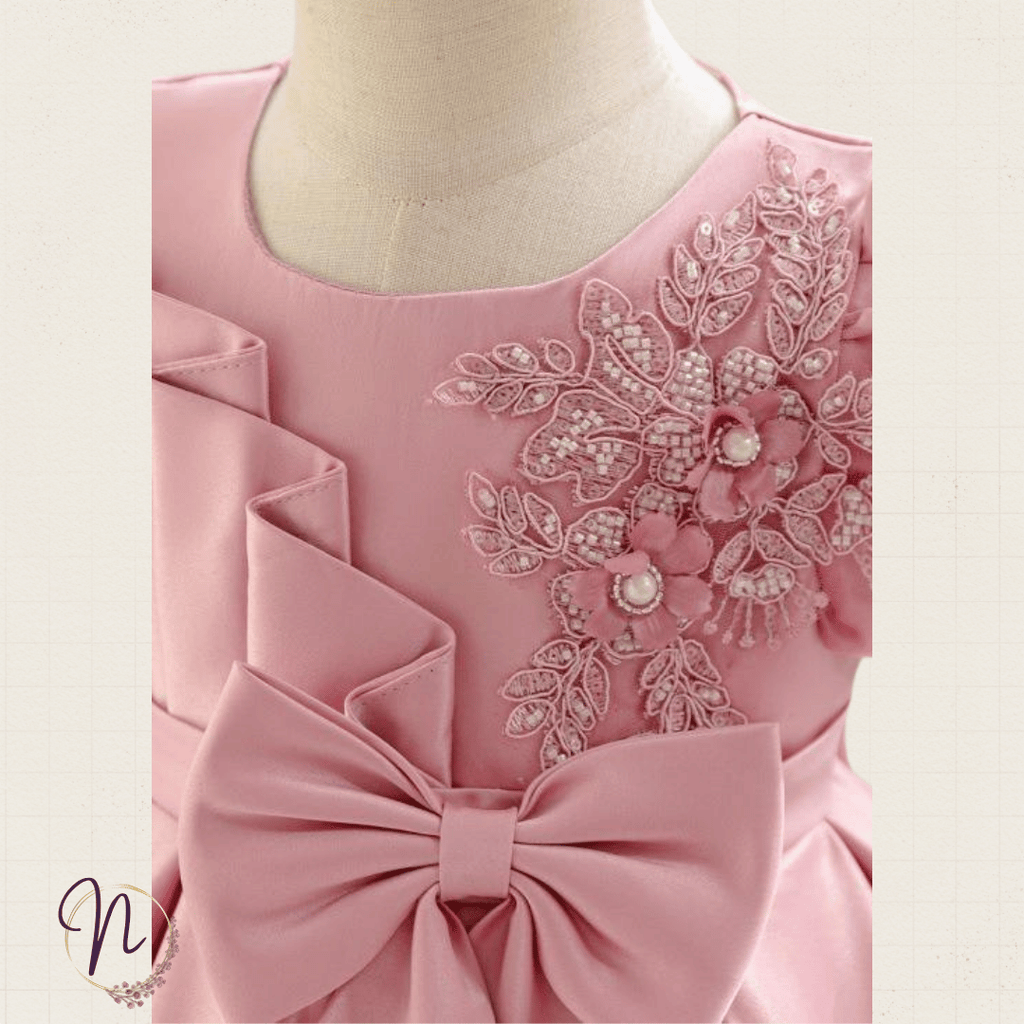 Rose Satin Élégance