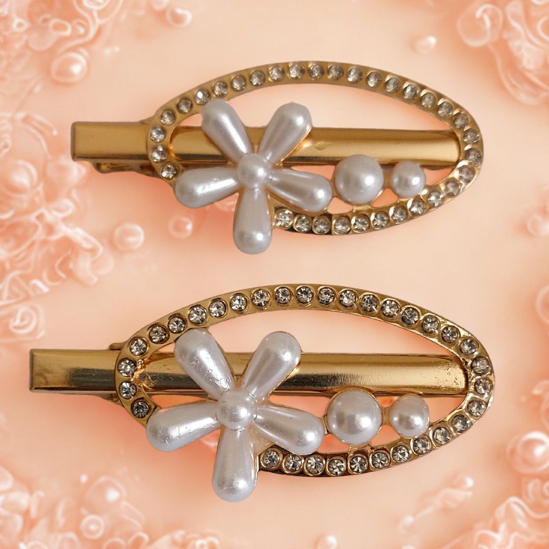 Golden Spark Bowtie Clip